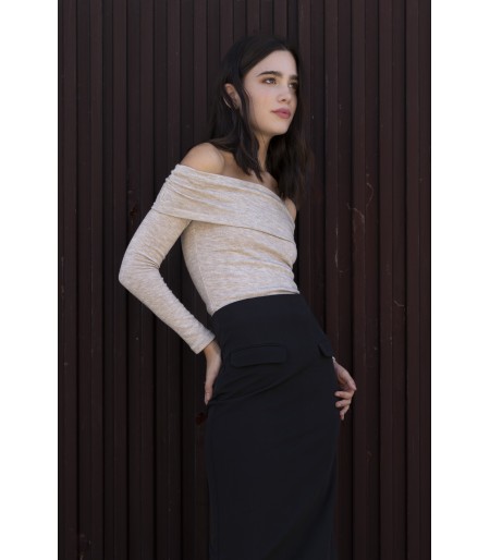 Falda midi negra con abertura para comprar online